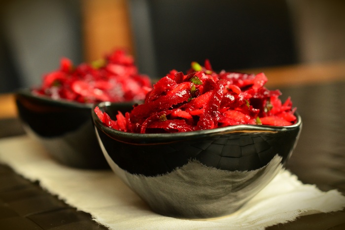 甜菜根，甜菜根，碗，碗，饮食，美食家，食品，健康，健康，红色，餐厅，餐馆，根，沙拉，沙拉，蔬菜，蔬菜