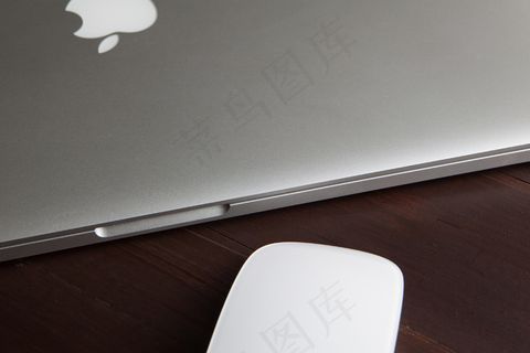 电脑，笔记本电脑，Macbook，办公室，工作