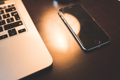 苹果，博客，计算机，自由职业者，酒店，iphone，键盘，笔记本电脑，移动，屏幕，智能手机，工作，工作