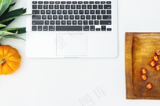 计算机，设计师，笔记本电脑，市场营销，最小，简约，办公室，开销，技术，白色，工作