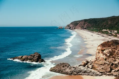海滩,山,性质,海洋,户外,外部,人,人,放松,岩石,沙,风景,海岸,海岸线,天空,晴朗,游泳,度假,水,波浪,湿 海滩,山,性质,海洋,户外,外部,人,人,放松,岩石,沙,风景,海岸,海岸线,天空,晴朗,游泳,度假,水,波浪,湿