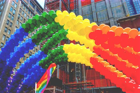 玩具,气球,摆花,彩烟,图画,同性恋者