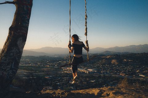人物活动,流行钢管舞,蹦极,卡通动漫人物,屏幕截图,女人