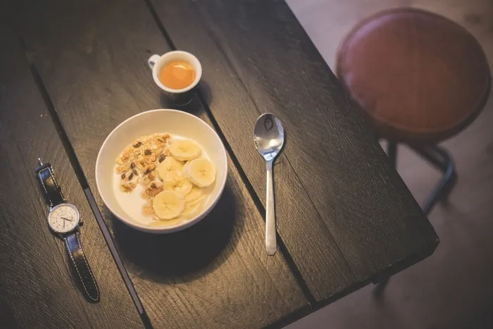香蕉，香蕉，早餐，饮食，食品，健康，健康，早晨，表