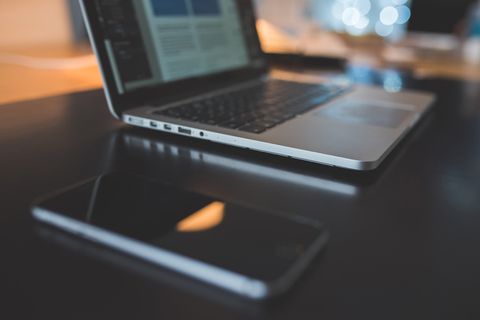 苹果，博客，计算机，自由职业者，酒店，iphone，键盘，笔记本电脑，移动，屏幕，智能手机，工作，工作