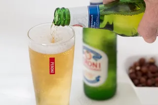 酒精，啤酒，啤酒，饮料，饮料，啤酒，浇注