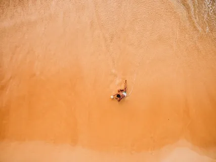空中，海滩，海岸，沿海，海岸线，乐趣，休闲，之一，海洋，户外，放松，沙，海，滨，夏季，夏天，旅游，热带，度假，水，波
