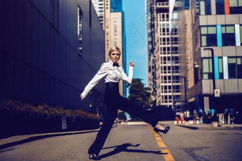 走路，步行，女人