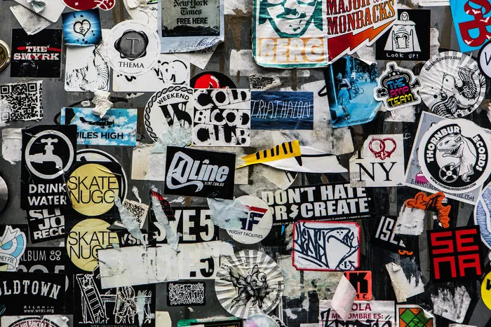 卡通动漫人物,陀螺,街头涂鸦,玩具,冰上曲棍球,美国纽约市