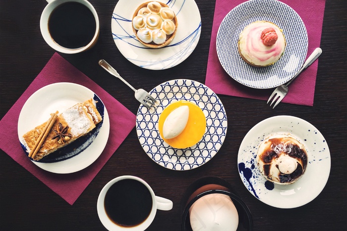 蛋糕，蛋糕，甜点，甜点，食品，食品，开销，板，板，餐厅，饭店