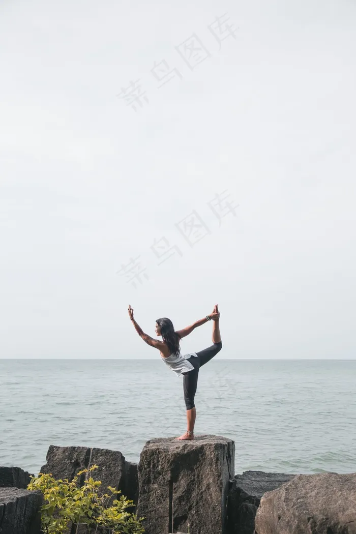 平衡，运动，健身，健康，生活方式，冥想，海洋，户外，天空，水，女人，瑜伽