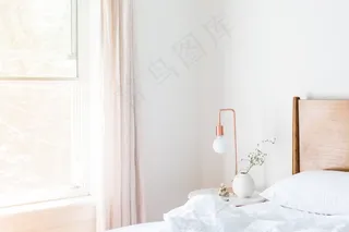 床，卧室，清洁，舒适，舒适，舒适，高清壁纸，里面，室内设计，灯，光，现代，早晨，和平，枕头，放松，休息，房间，边桌，睡眠，舒缓，花瓶，窗口