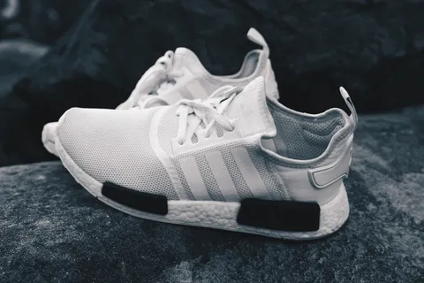 鞋类，鞋子，鞋子，运动鞋