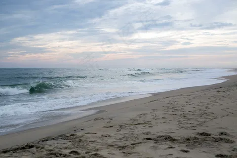 海滩,蓝色,云,海岸,泡沫,足迹,性质,海洋,咸水,沙,海岸,天空,潮汐,水,波,湿 海滩,蓝色,云,海岸,泡沫,足迹,性质,海洋,咸水,沙,海岸,天空,潮汐,水,波,湿