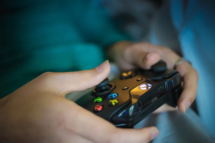 控制台，游戏玩家，游戏，手，按住，播放，Playstation，Xbox