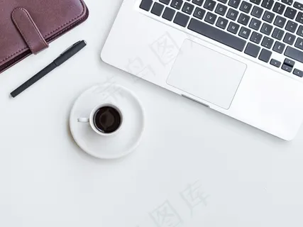 带咖啡杯的顶视图桌子 带咖啡杯的顶视图桌子
