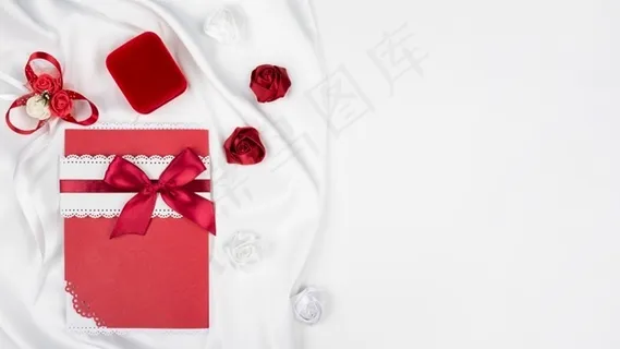 优雅的婚礼请柬,带复印空间 优雅的婚礼请柬,带复印空间
