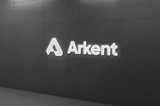 夜光3d标志模型样机在黑色墙上