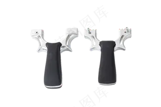 两把做工精致的弹弓摆拍png素材,免抠元素