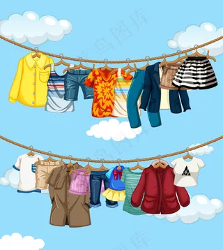 许多衣服挂在蓝天的背景上
