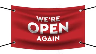 再打开逼真的设计横幅banner模板。