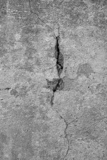 裂缝混凝土结构