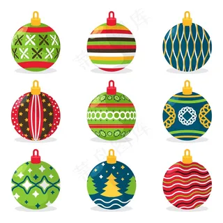 一包扁平的圣诞球饰品