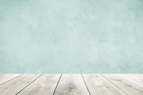 柔和的蓝色墙壁与木地板产品背景