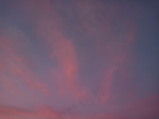 粉色的天空
