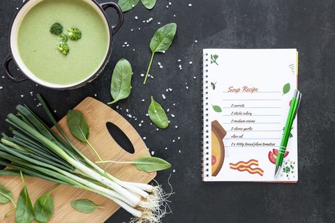 有配料和配方模型样机的汤