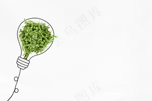 绿色节能背景灯泡与树木混合媒体