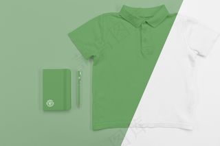 带笔记本和笔的返校t恤顶视图