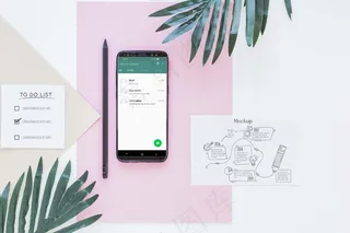 带实体模型样机概念的俯视智能手机