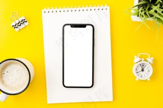 平板手机模型样机放在剪贴板上