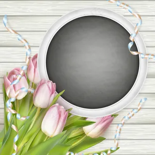 木制背景上的黑板。