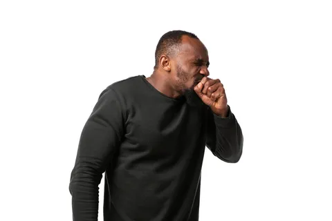 冠状病毒如何改变了我们在白墙上咳嗽的年轻人的生活