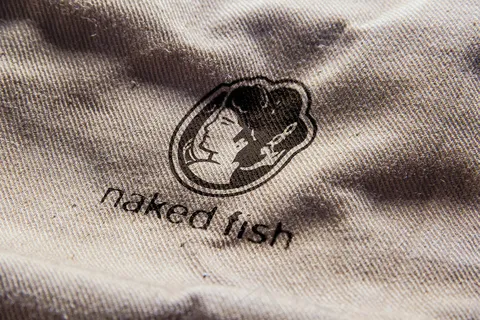 logo样机标志样机智能贴图 logo样机标志样机智能贴图