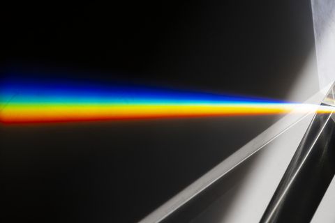 黑色壁纸背景上的漏光效果