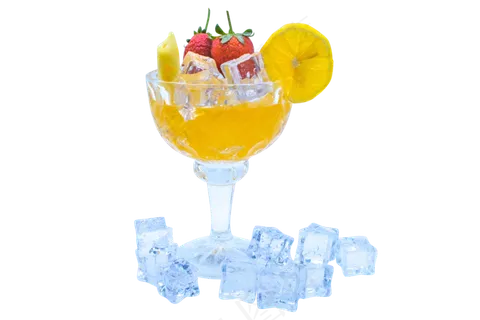 玻璃杯水果冰块