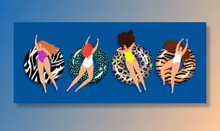 女人放松。带着浮环在海里游泳的女孩。