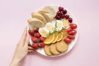 早餐蔬菜水果盘