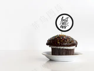 老板日活动的纸杯蛋糕