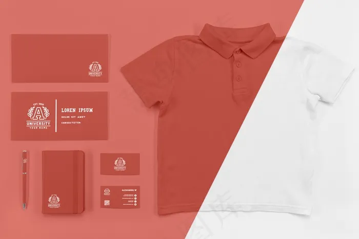 带t恤的返校生活必需品顶视图psd模版下载