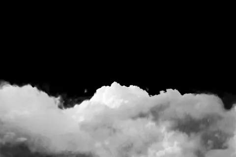 黑色背景上的透明现实云