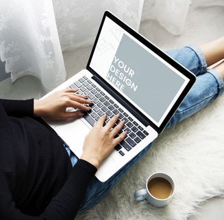 空白笔记本电脑屏幕