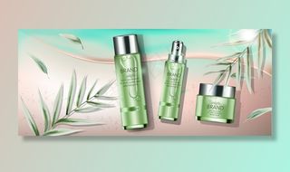 一套含有桉树提取物的化妆品。文本的位置。海滩和海滨背景