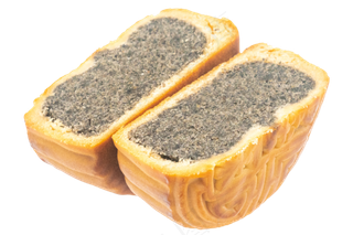 掰开的黑芝麻月饼