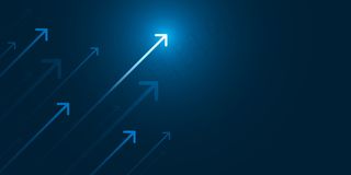 深蓝色背景上的亮箭头向上电路，带有复制空间复制插图，业务增长概念。