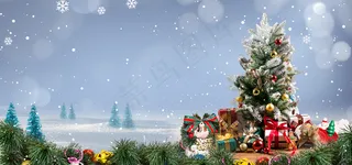 雪地上的圣诞树