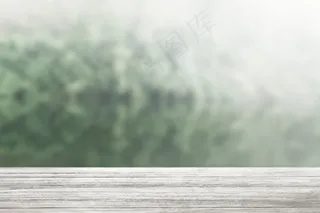 自然产品背景中的质朴木板